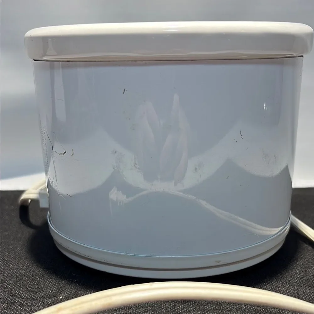 White Little Dipper Stoneware Slow Cooker